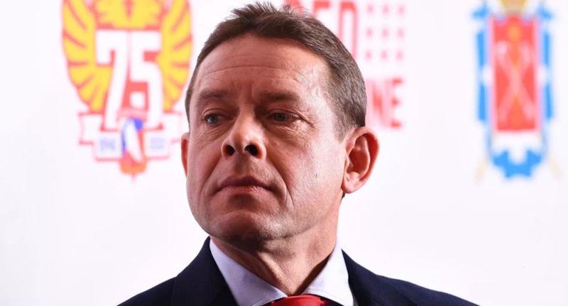 Павел Буре расстался с женой и делит детей