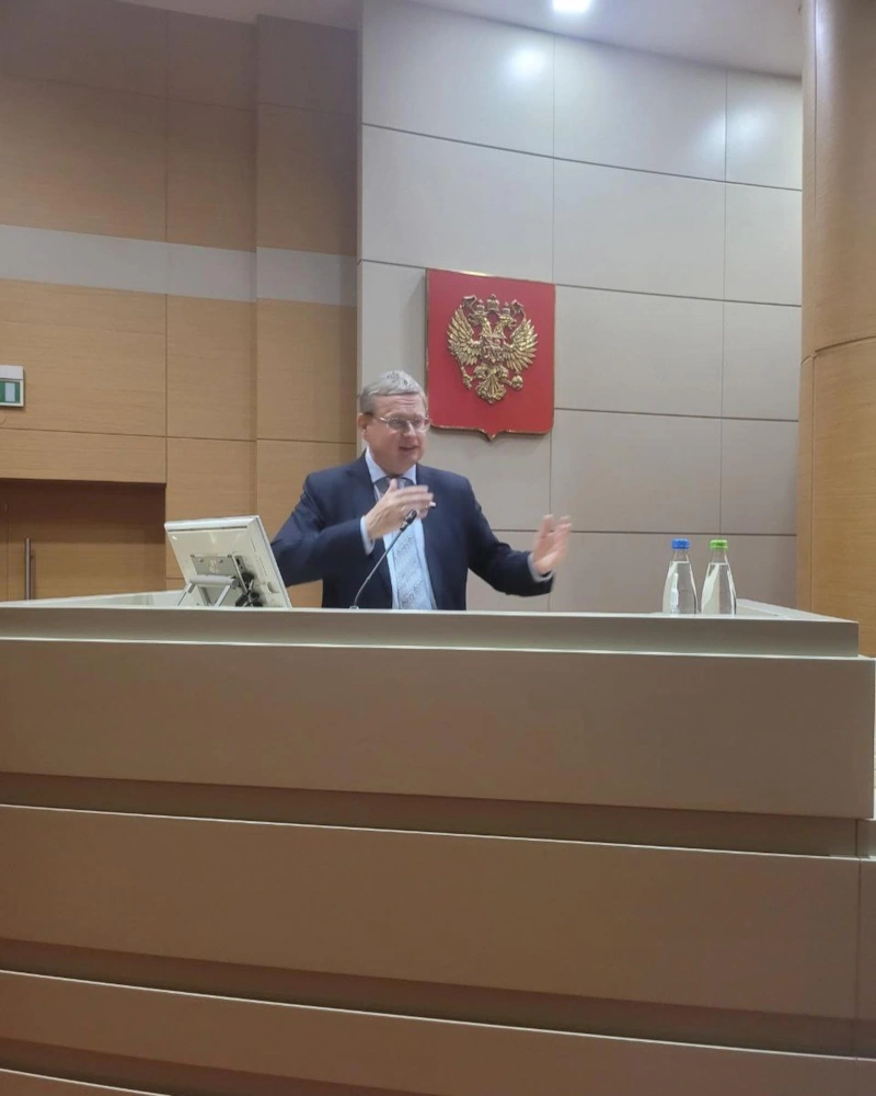 Депутат Михаил Делягин