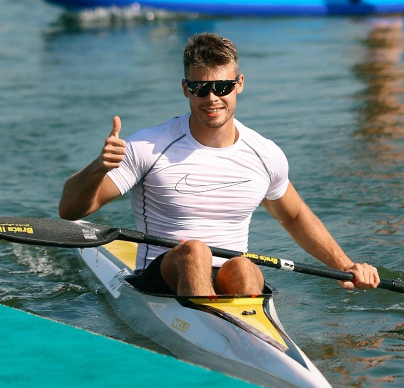 Никита Бызов — гребец-байдарочник из Ярославля Никита Бызов — гребец-байдарочник из Ярославля