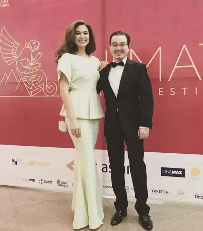 Альмира Турсын с бывшим мужем Альмира Турсын с бывшим мужем