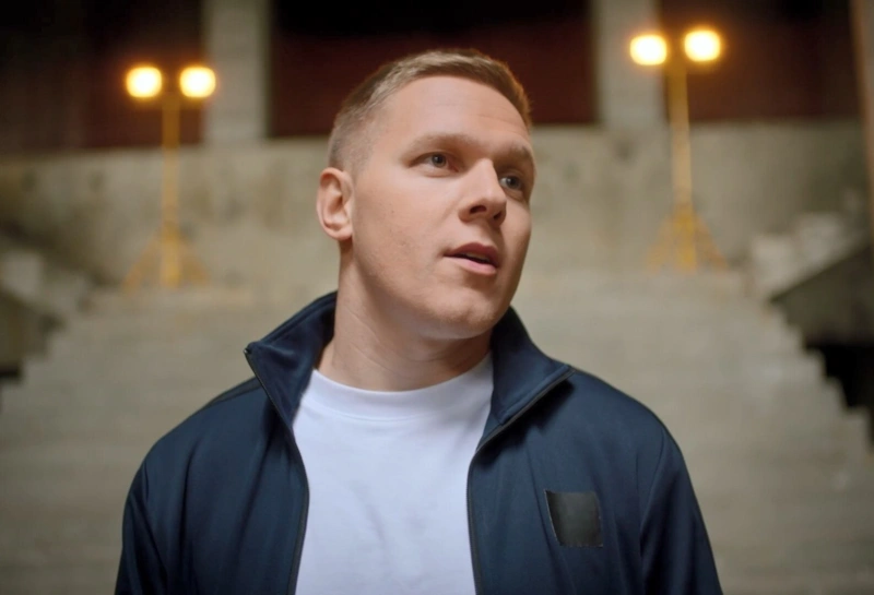 Антон Жижин в сериале «Модный синдикат»