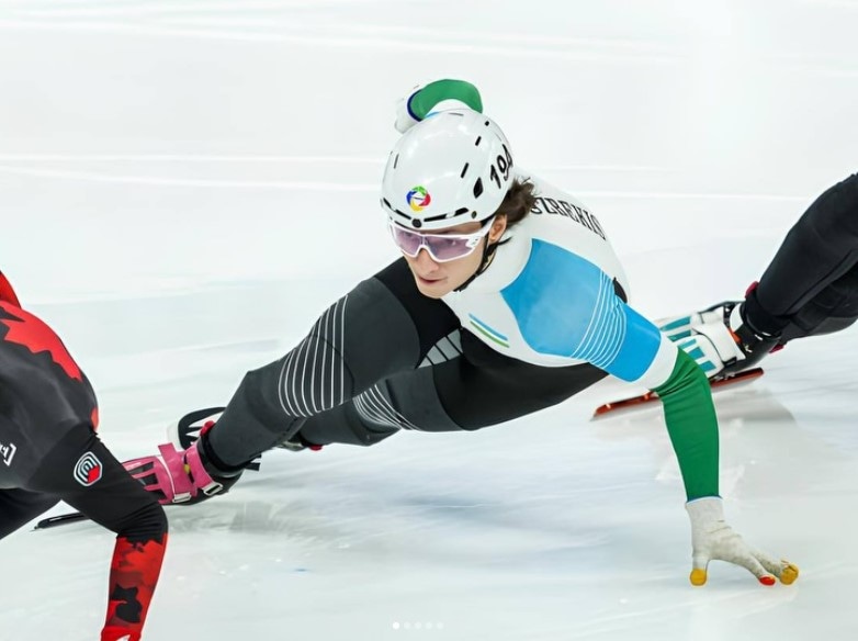 Даниил Ейбог — чемпион Европы по шорт-треку