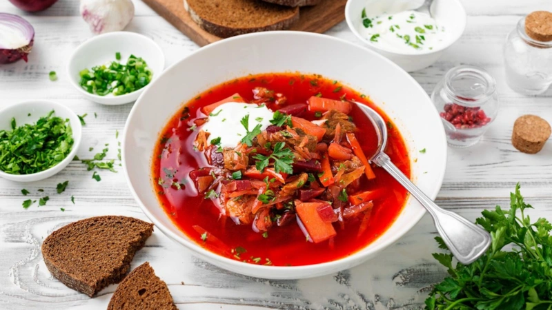 Питерский борщ: строгая классика