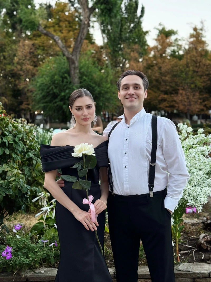 Эльмира Караханова с мужем Эльмира Караханова с мужем