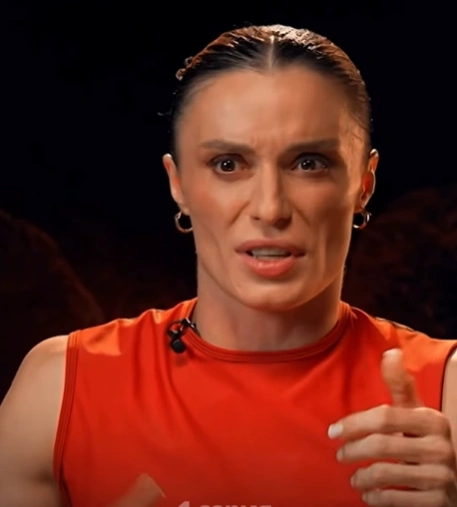 Яна Костенко в шоу «Титаны»