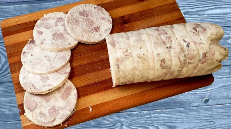 Куриная колбаса: домашний вариант Куриная колбаса: домашний вариант