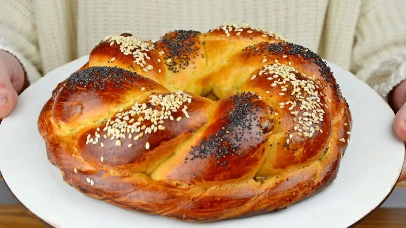 Рождественский калач: праздничная выпечка