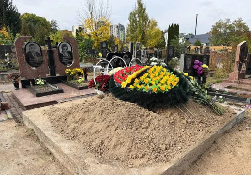 Могилу Кашпировского сделали безымянной в Виннице