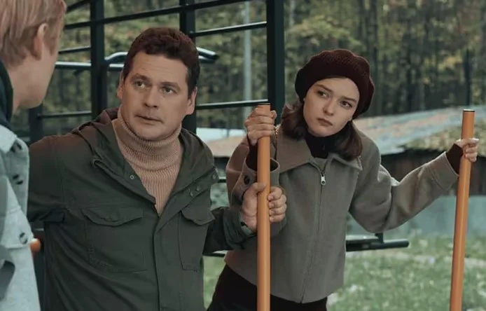 Вероника Амирханова в сериале «Скамейка запасных»