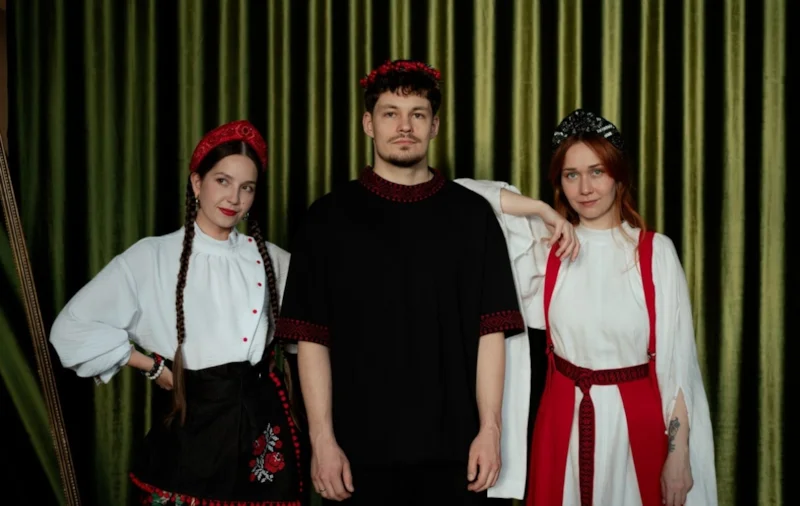 Юлия Кошкина в группе «Ягода»