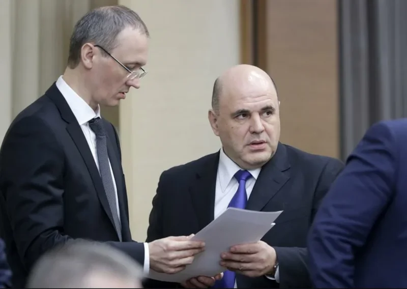 Дмитрий Григоренко и Михаил Мишустин