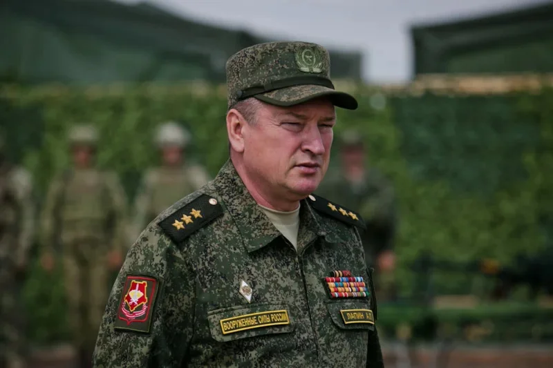 Генерал-полковник Александр Лапин