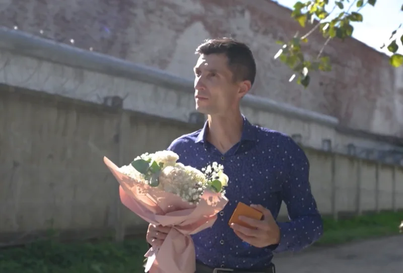 Участник шоу «Ждули» Олег из Екатеринбурга