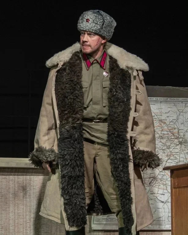 Юрий Сазонов в театре