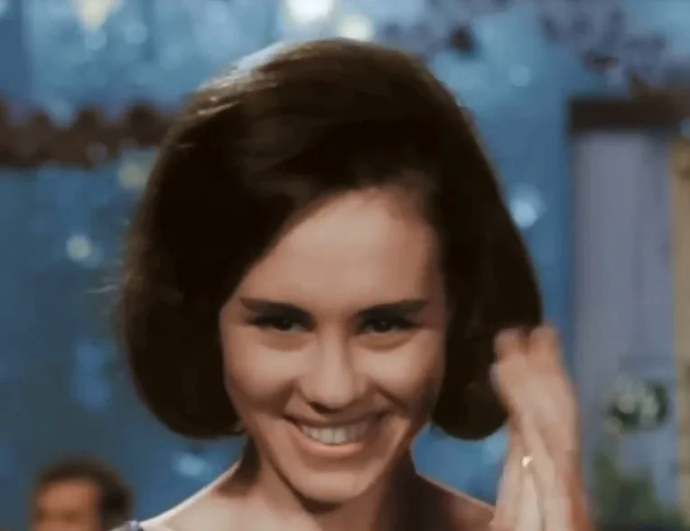 Лариса Мондрус в молодости