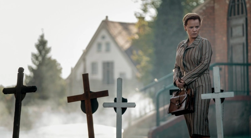 Иоанна Кулиг в сериале «Свинцовые дети»