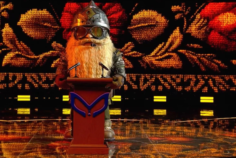 Скриншот кадра передачи «Маска»