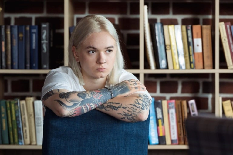 Кира Медведева в сериале «Новенькие» Кира Медведева в сериале «Новенькие»