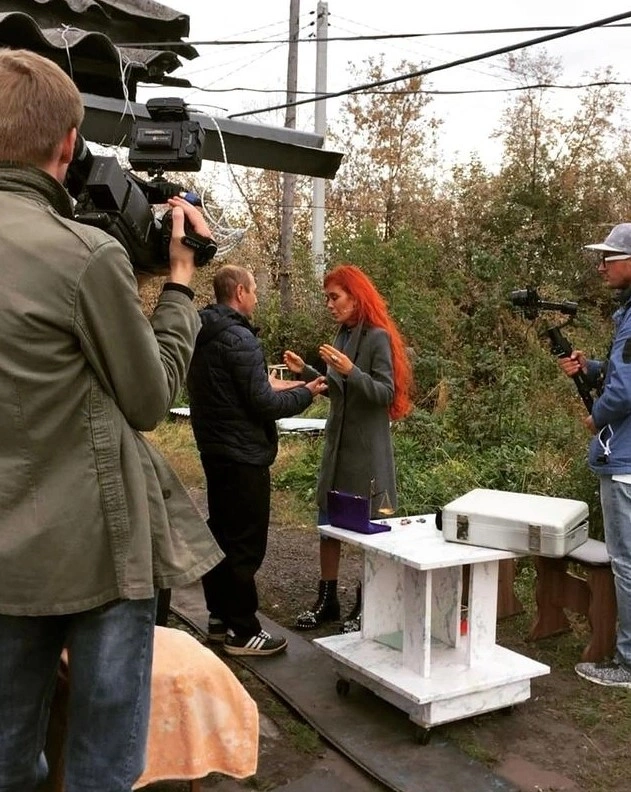 Николь Кузнецова в шоу «Битва экстрасенсов»