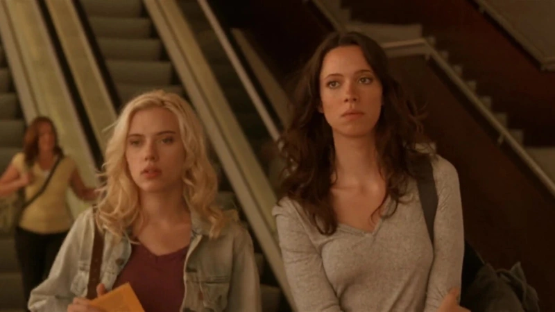 Скарлетт Йоханссон и Ребекка Холл Скарлетт Йоханссон и Ребекка Холл