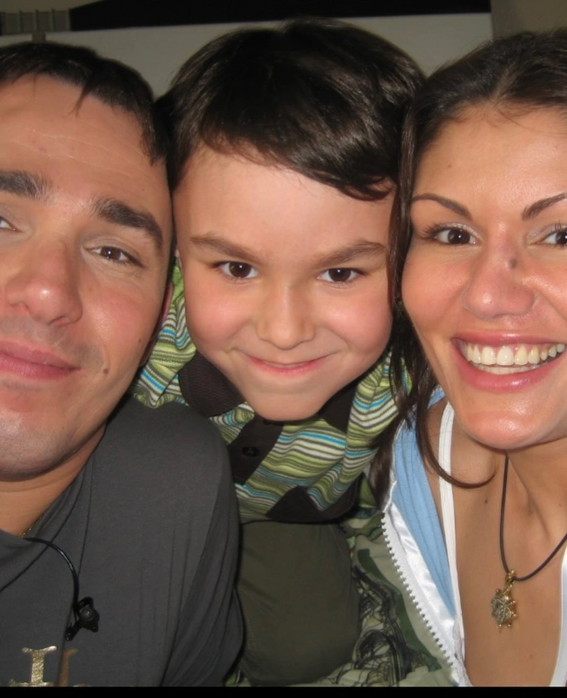 Лола Андреева с мужем Кириллом и сыном