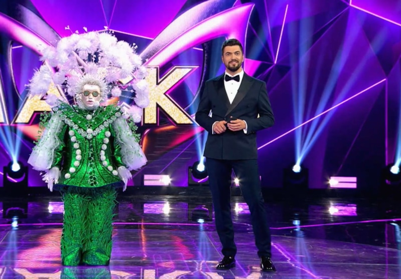 Одуванчик в шоу  «Маска»