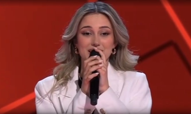 Деница Караславова в шоу «Голос»