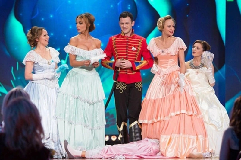 Александр Волохов в Comedy Woman Александр Волохов в Comedy Woman