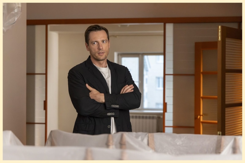 Олег Назаров в сериале «Ни сват, ни брат»