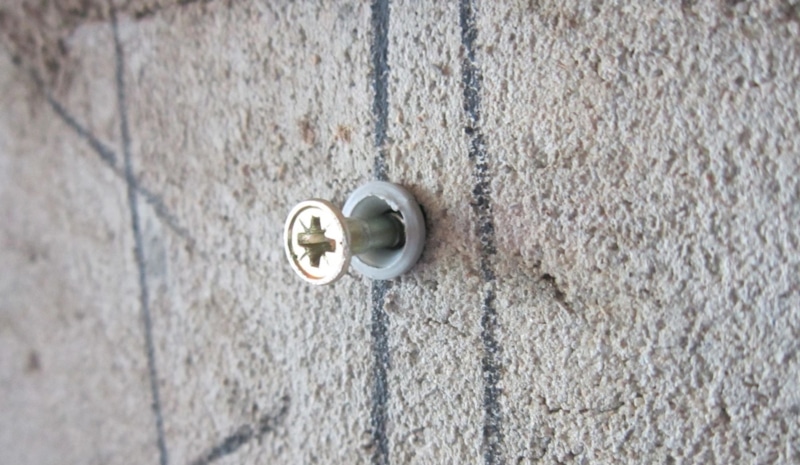 Саморез не держится: лайфхаки для ремонта