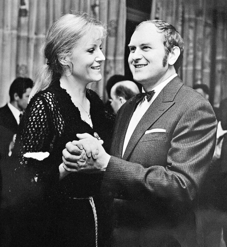 Анна Герман с мужем