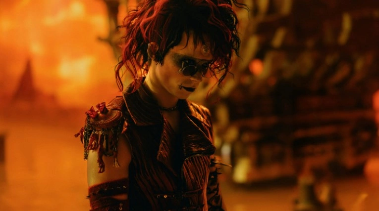 Илья Гришин в образе Некроманта из фильма «Король и Шут. Навсегда» Илья Гришин в образе Некроманта из фильма «Король и Шут. Навсегда»