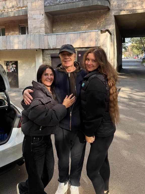 Софья Самоделкина с родителями