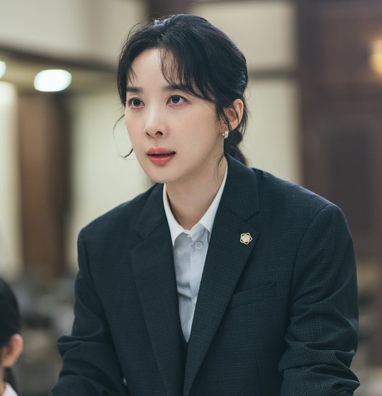 Ли Чхон А в драме «Честь»