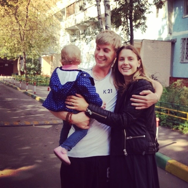 Никита Тезин с женой Никита Тезин с женой