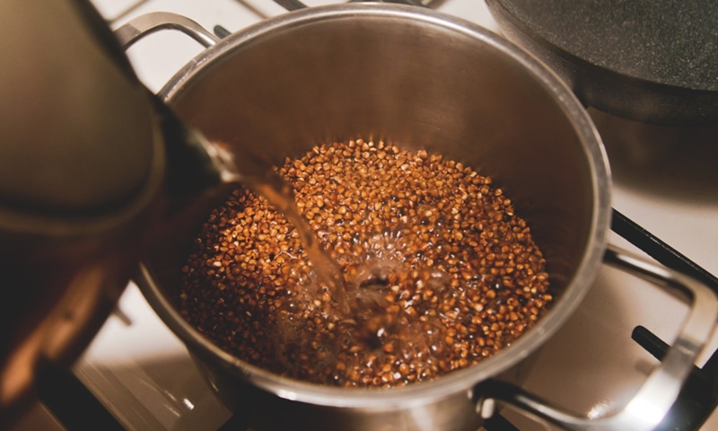 Гречка по-старому: пуховая рассыпчатость