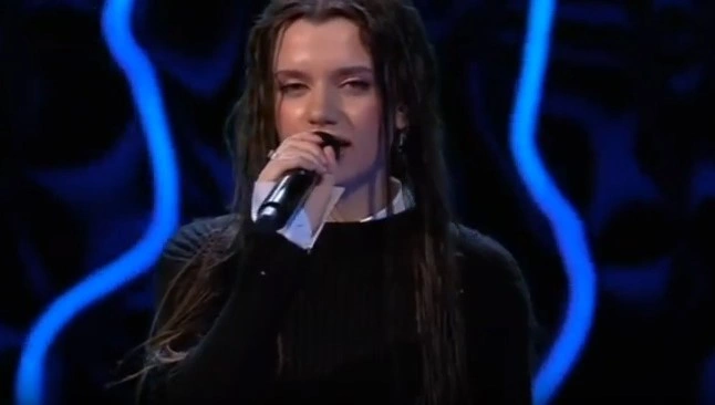 Злата Барздова в шоу «Голос» Злата Барздова в шоу «Голос»