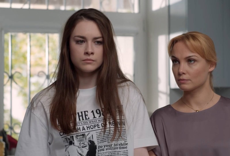 Кадр из сериал «Счастье с доставкой»