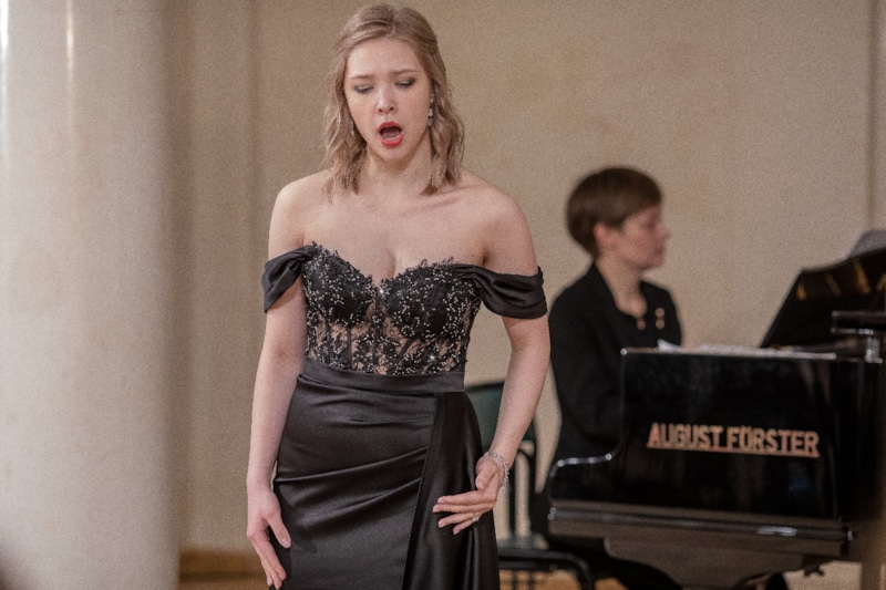 Оперная певица Олеся Мирошниченко