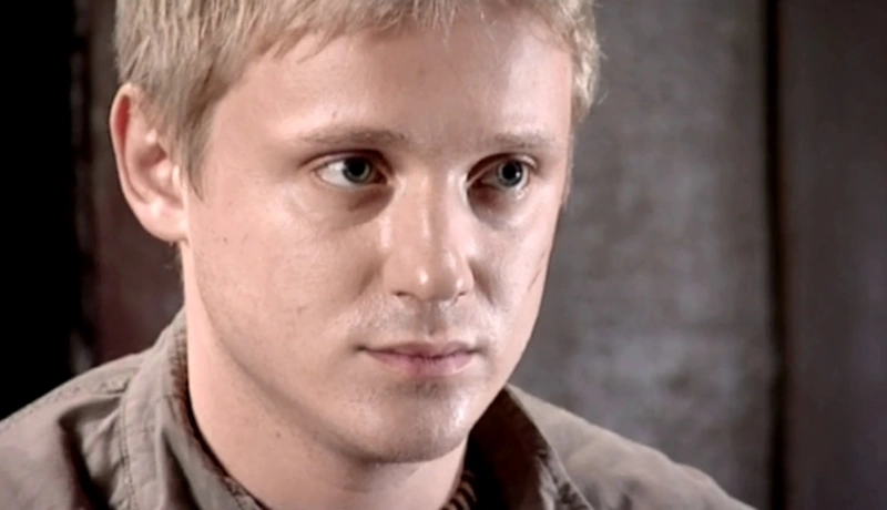 Денис Кравцов в сериале «Глухарь» Денис Кравцов в сериале «Глухарь»