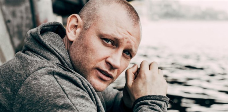 Актер Андрей Фролов