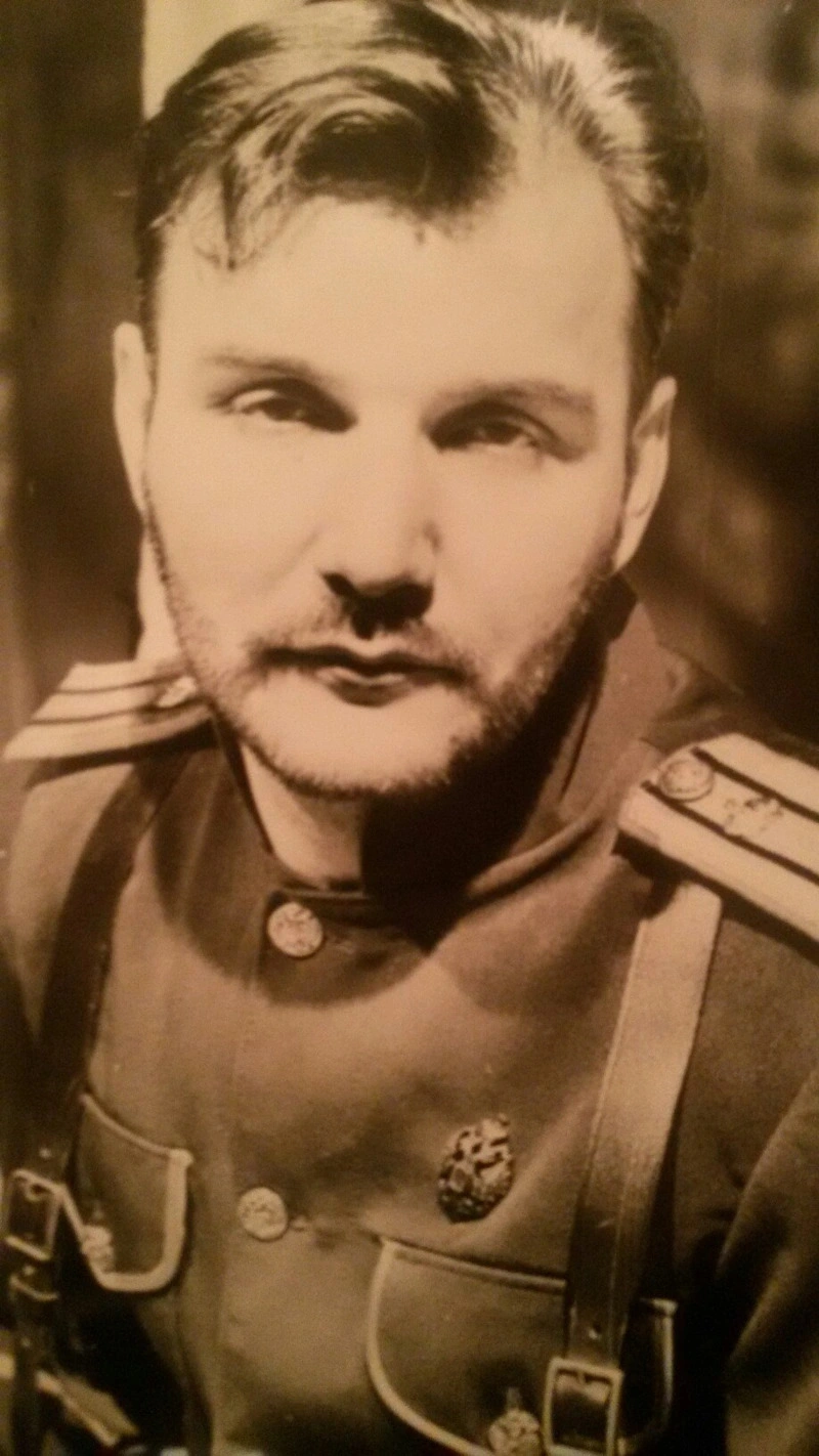 Дмитрий Быковский в молодости