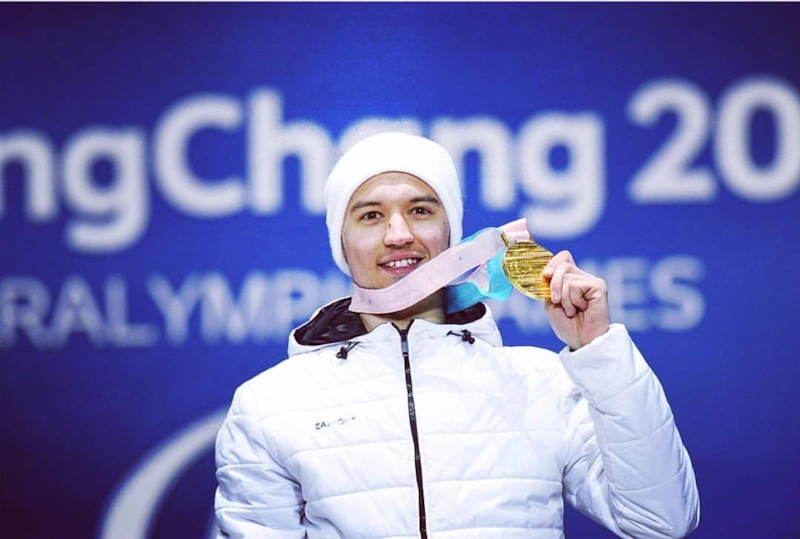 Алексей Бугаев с медалью