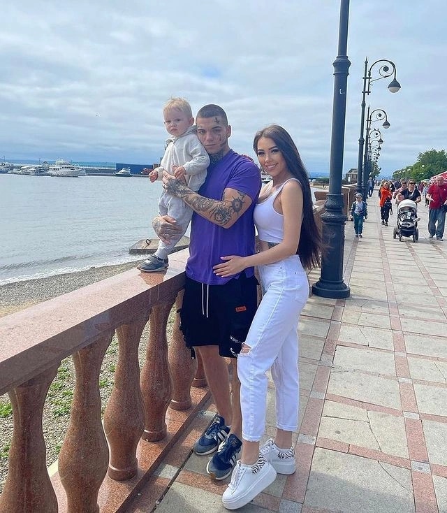 Алена Рапунцель с Ильей Семиным Алена Рапунцель с Ильей Семиным