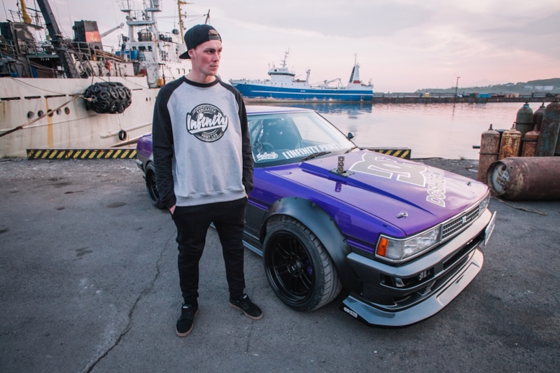 Алексей Козлов и его машина Алексей Козлов и его машина