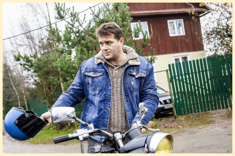 Кадр из сериала «Стокгольмский синдром» Кадр из сериала «Стокгольмский синдром»