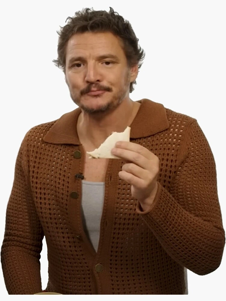 Мем: Педро Паскаль ест сэндвич / кадр из Youtube