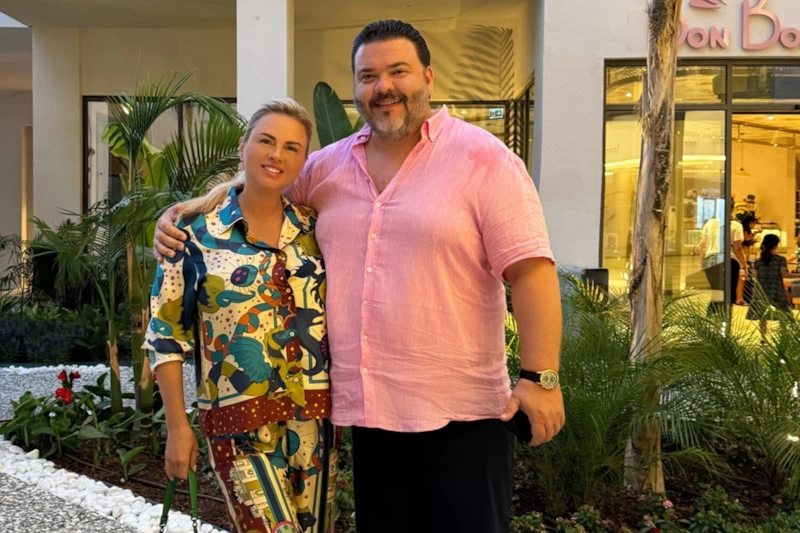 Анна Семенович и Денис Шреер Анна Семенович и Денис Шреер