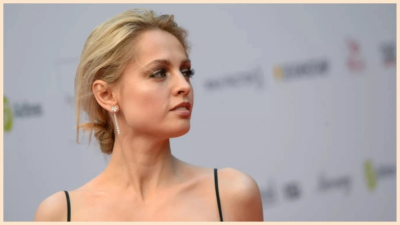 Янина Студилина