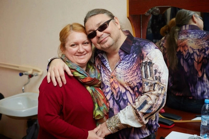 Владимир Захаров с женой